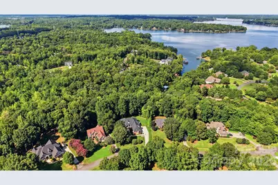 5744 Natoma Road, Lake Wylie, SC 29710 - Photo 3