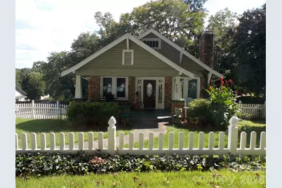 809 Grove Avenue, Lenoir, NC 28645 - Photo 1