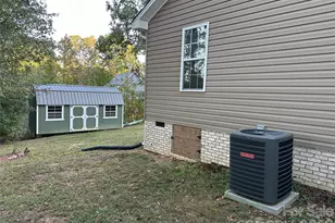 177 Pinehaven Dr, New London, NC 28127 - Photo 35