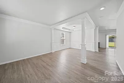 13913 Sugar Oats Lane, Charlotte, NC 28213 - Photo 3
