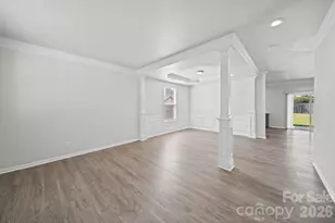 13913 Sugar Oats Ln, Charlotte, NC 28213 - Photo 3