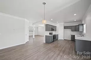 13913 Sugar Oats Ln, Charlotte, NC 28213 - Photo 9