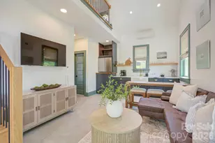 429 W Park Ave, Charlotte, NC 28203 - Photo 33