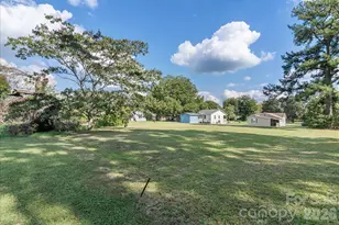 1313 Carolina Ave, Roanoke Rapids, NC 27870 - Photo 25