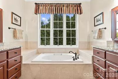 228 Inverness Drive, Waynesville, NC 28785 - Photo 27