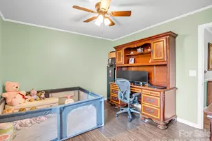 301 Knollwood Dr, Forest City, NC 28043 - Photo 27