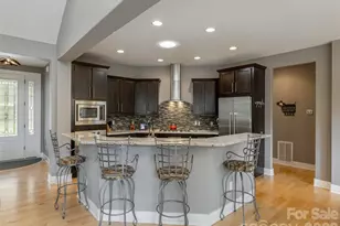 8 Broadmoor Dr, Arden, NC 28704 - Photo 11