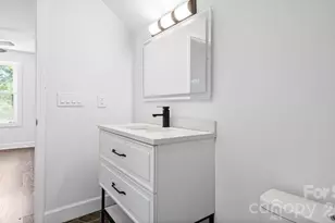 4115 Sharon Amity Rd, Charlotte, NC 28205 - Photo 23