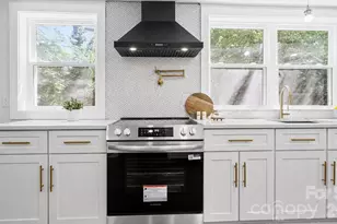4115 Sharon Amity Rd, Charlotte, NC 28205 - Photo 9
