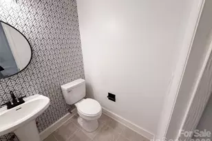 4412 Lazy Dr, Charlotte, NC 28215 - Photo 29