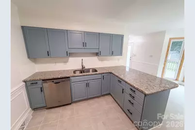 4412 Lazy Drive, Charlotte, NC 28215 - Photo 9