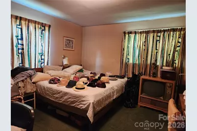 3012 Burbank Drive, Charlotte, NC 28216 - Photo 11