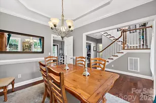 8705 Dartmoor Pl, Charlotte, NC 28227 - Photo 11