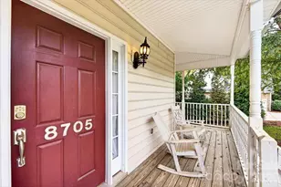 8705 Dartmoor Pl, Charlotte, NC 28227 - Photo 7