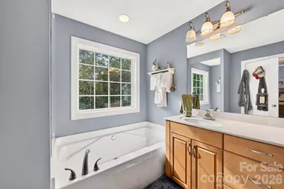 8705 Dartmoor Place, Charlotte, NC 28227 - Photo 35