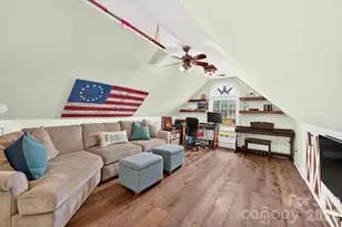 8705 Dartmoor Pl, Charlotte, NC 28227 - Photo 23
