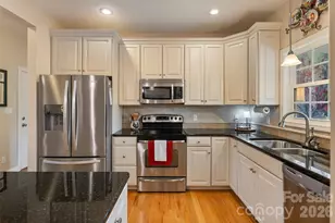120 Riley Dr, Taylorsville, NC 28681 - Photo 17