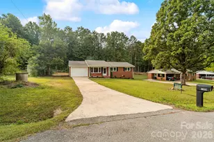 109 Alexis Forest Dr, Stanley, NC 28164 - Photo 5