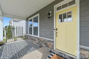 2029 Burton Point Ct, Waxhaw, NC 28173 - Photo 3