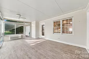 1119 Edgefield Ln, Newton, NC 28658 - Photo 5