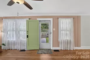 409 Lockhart Rd, Tryon, NC 28782 - Photo 11