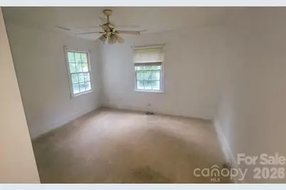 910 W Mauney Avenue, Gastonia, NC 28052 - Photo 13