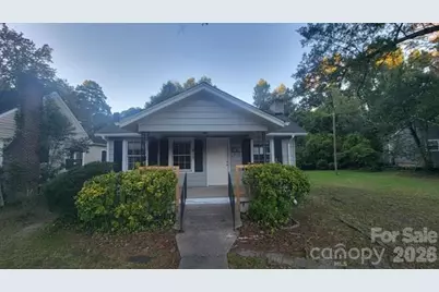910 W Mauney Avenue, Gastonia, NC 28052 - Photo 1