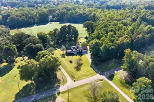 242 Dagenhart Farm Rd, Statesville, NC 28677 - Photo 3