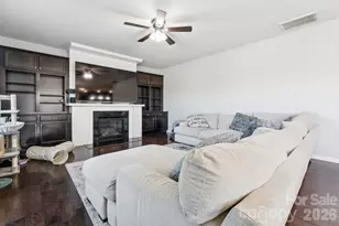 3018 Oakmere Rd, Waxhaw, NC 28173 - Photo 3