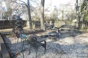 614 Woodruff Pl, Charlotte, NC 28208 - Photo 3