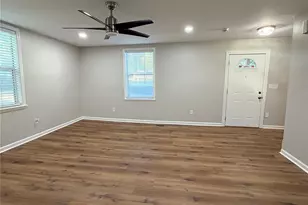 1015 4th Ave, Gastonia, NC 28052 - Photo 3