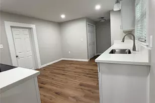 1015 4th Ave, Gastonia, NC 28052 - Photo 5