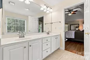 4858 Elmhurst Dr NE, Hickory, NC 28601 - Photo 29