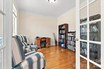 4858 Elmhurst Drive NE, Hickory, NC 28601 - Photo 33