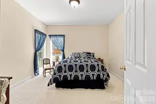 4858 Elmhurst Dr NE, Hickory, NC 28601 - Photo 23