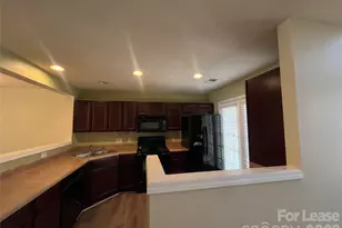 11307 Stone Trail Rd, Charlotte, NC 28213 - Photo 7