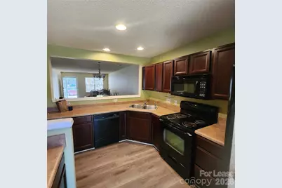 11307 Stone Trail Road, Charlotte, NC 28213 - Photo 5