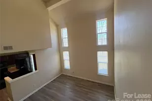 11307 Stone Trail Rd, Charlotte, NC 28213 - Photo 3