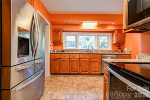 309 W Mountain St, Kings Mountain, NC 28086 - Photo 17