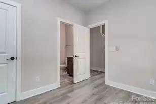 834 Van Every St, Charlotte, NC 28205 - Photo 9