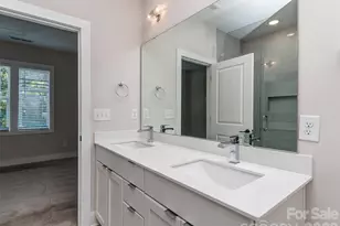 834 Van Every St, Charlotte, NC 28205 - Photo 27