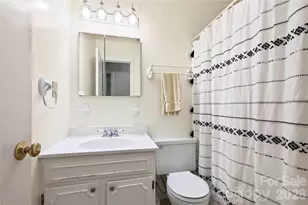 112 Rhododendron Ave, Black Mountain, NC 28711 - Photo 23