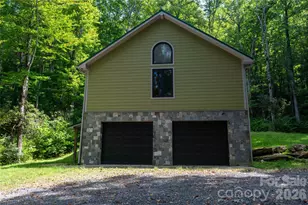 2099 S Toe River Rd, Burnsville, NC 28714 - Photo 23