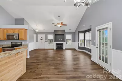217 Sundance Circle, Statesville, NC 28625 - Photo 17