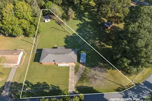 170 Franklin Dr, Forest City, NC 28043 - Photo 35