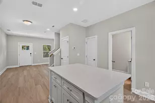 3535 Avalon Ave, Charlotte, NC 28208 - Photo 9
