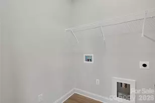 3535 Avalon Ave, Charlotte, NC 28208 - Photo 13