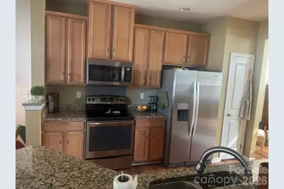 9506 Birkwood Court, Charlotte, NC 28278 - Photo 3