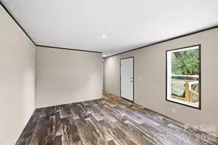 85 Trent Rd, Brevard, NC 28712 - Photo 15