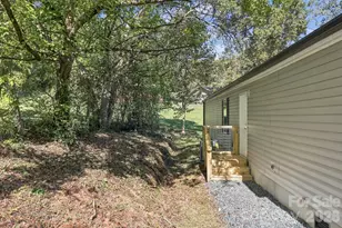 85 Trent Rd, Brevard, NC 28712 - Photo 9
